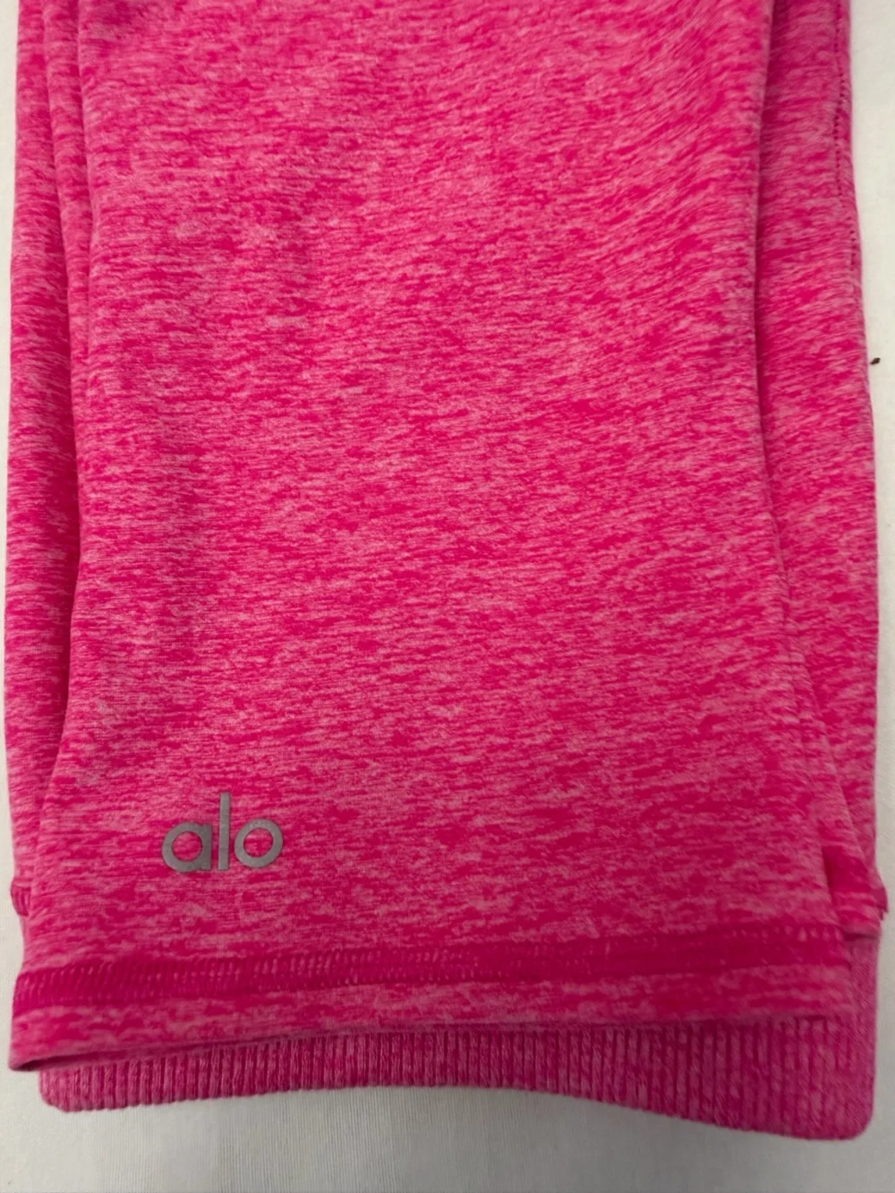 Alo Yoga Womens Small Pink Heathered Cropped Capri Leggings Athletic Workout S - Picture 6 of 7